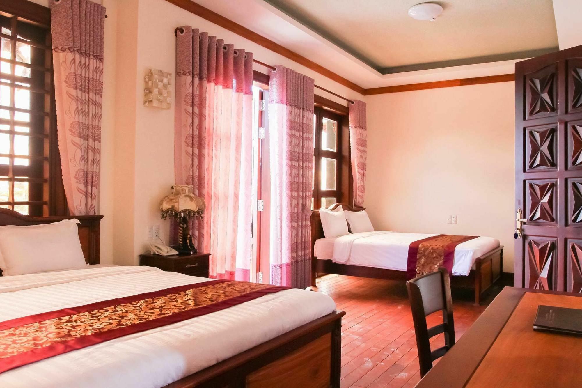 Da Lat Dong Duong Hotel Екстер'єр фото